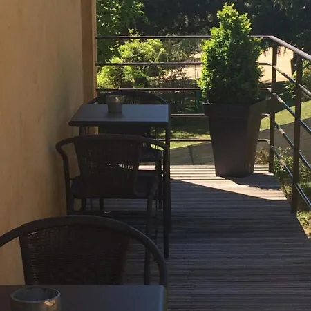 La Colline D'orance D'hotes * Proissans